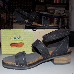 Naot Shoes | New Naot Beatnik Coal Oily Nubuk Leather Eu36 | Poshmark